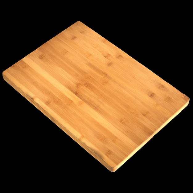 Illustrazione 3D di una tavola da taglio in legno isolata su sfondo nero