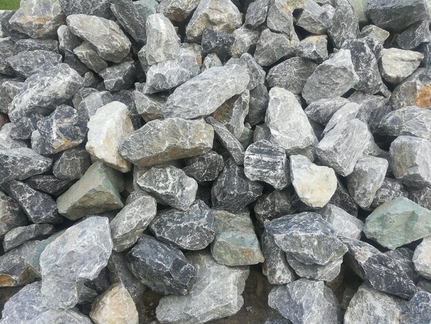 Immagine completa di pietre