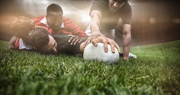 Immagine composita dello stadio di rugby