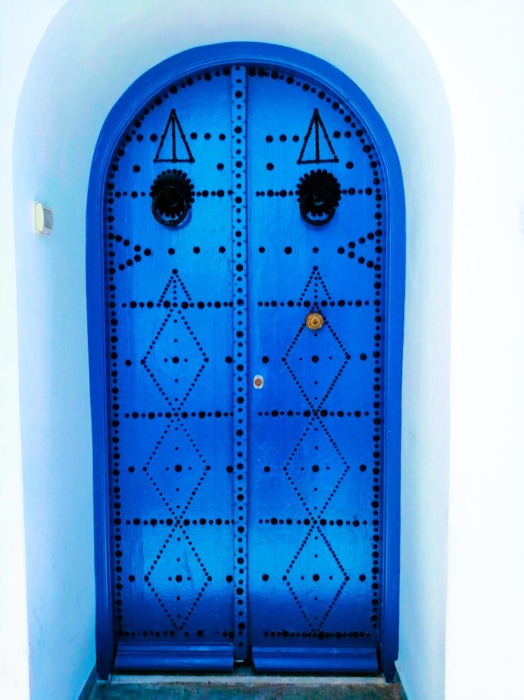 Foto immagine composita digitale della vecchia porta