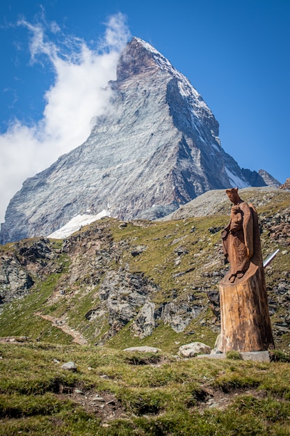 Immagini della città e della montagna di Zermat