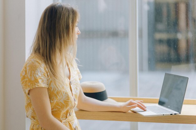 Immagini di donne professioniste