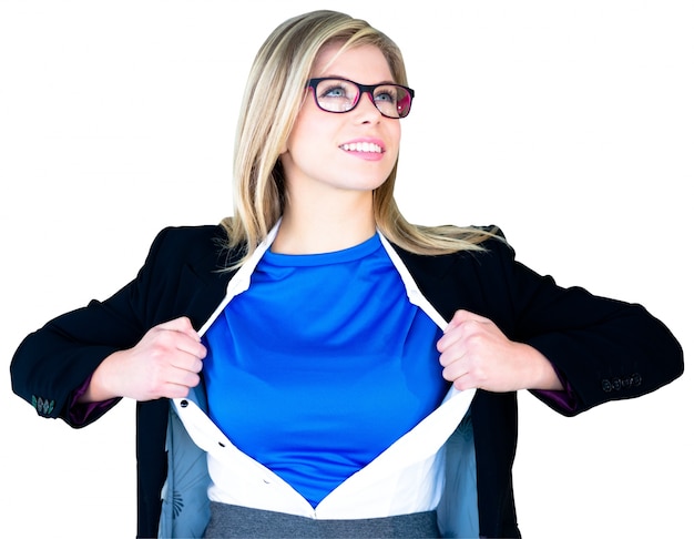 Imprenditrice aprendo il suo stile di supereroe camicia