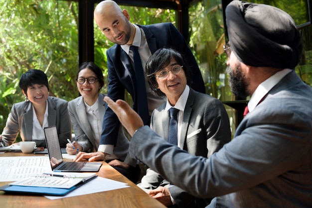 Incontro di lavoro in Asia