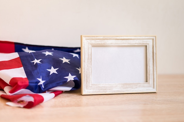 Independence Day USA concept Frame mock up per il 4 luglio con bandiera USA Memorial Day