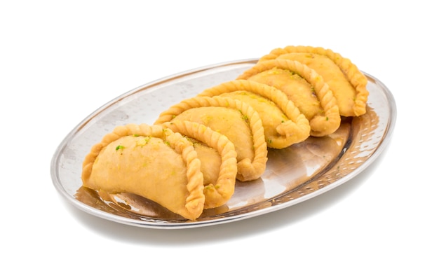 Indiano dolce cibo Gujiya