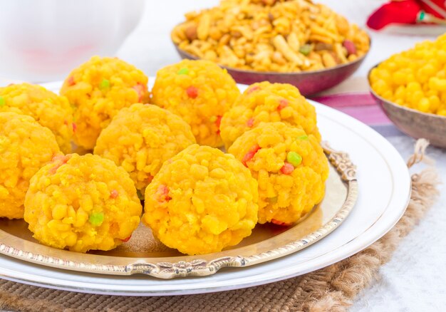 Indiano dolce cibo Laddu