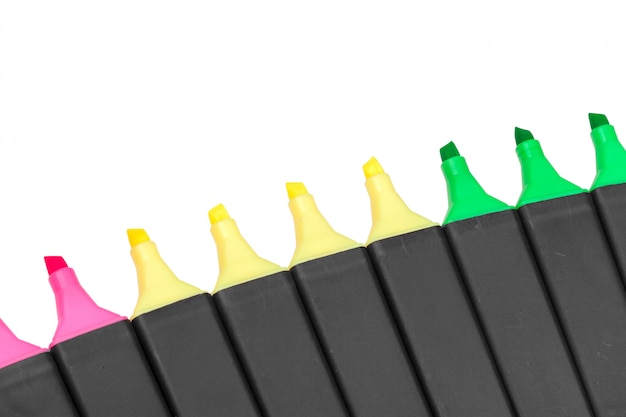 Indicatori colorati isolati su bianco