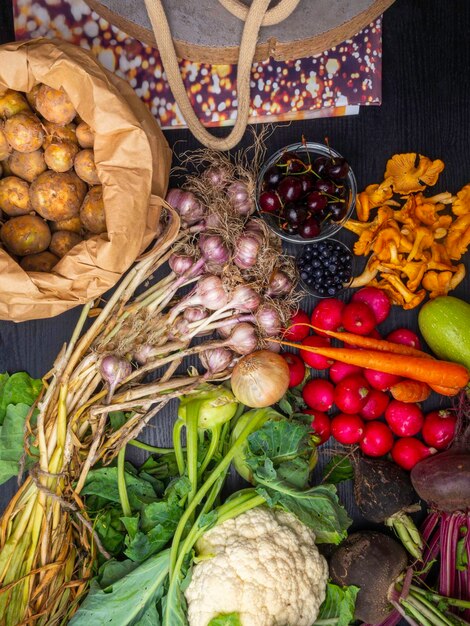 Ingredienti alimentari sani verdure fresche bacche di supercibi Nutrizione dieta vegano concetto di cibo