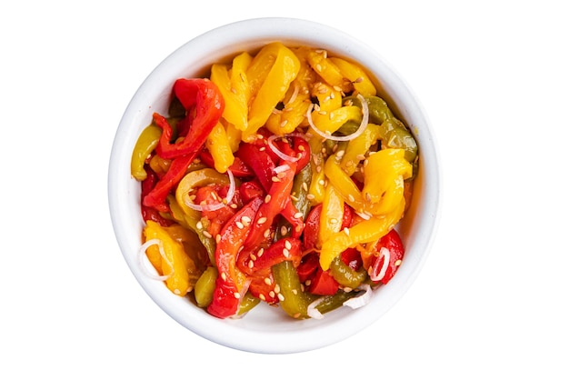 insalata al forno pepe fette di verdure piccanti cibo asiatico spuntino pasto sano spuntino sul tavolo