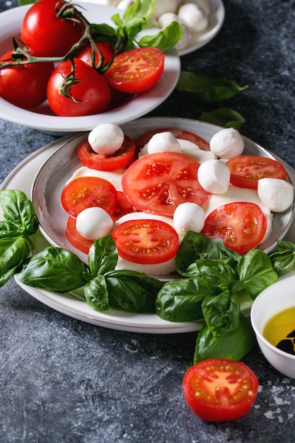 Insalata caprese italiana