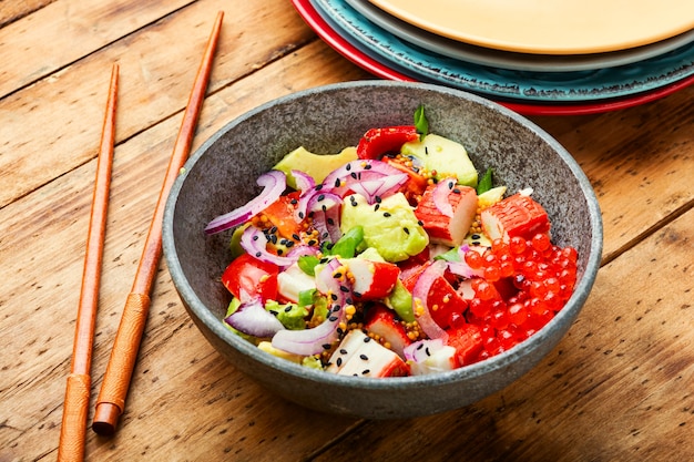 Insalata di avocado e frutti di mare