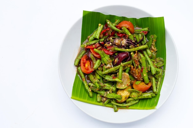 Insalata di fagioli lunghi piccante Alimento tailandese