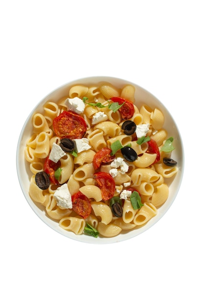 Insalata di pasta con pomodori secchi formaggio e olive