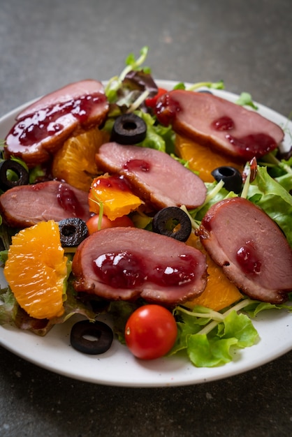 insalata di petto d'anatra alla griglia