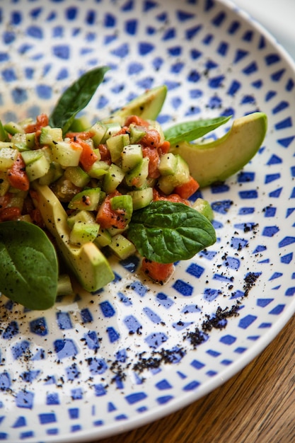 Insalata di tabbouleh con bulgur con quinoa prezzemolo e verdure con prezzemolo e menta bulgur