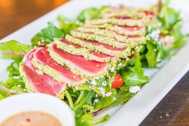 insalata di tonno crudo