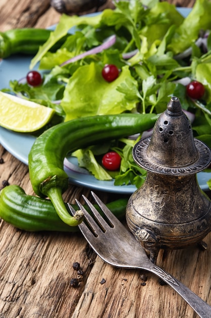 Insalata di verdure a foglia