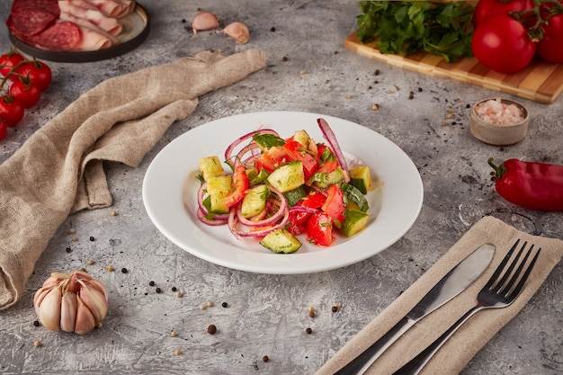 Insalata di verdure con verdure fresche