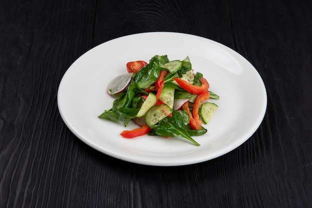 Insalata di verdure fresche