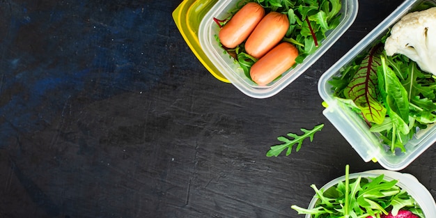 Insalata Fresca Contenitore Per Pasto Salutare Menu Settimanale Porzione Di Scatola Per Pranzo Mangiare Cibo Biologico Da Asporto