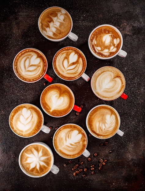 Insieme di arte del caffè latte