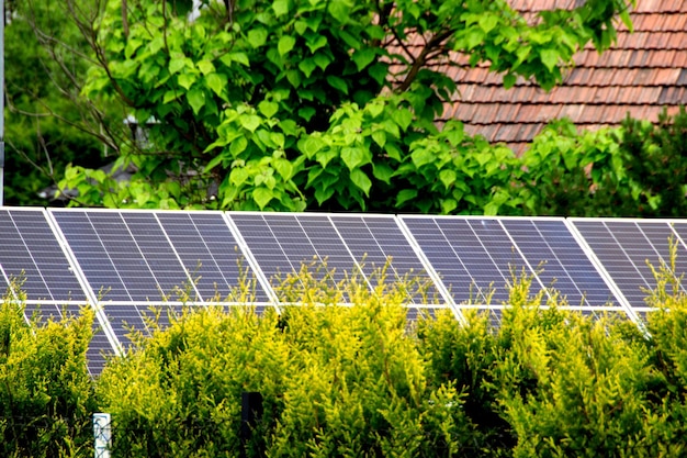 Installazione di una cella solare su un tetto