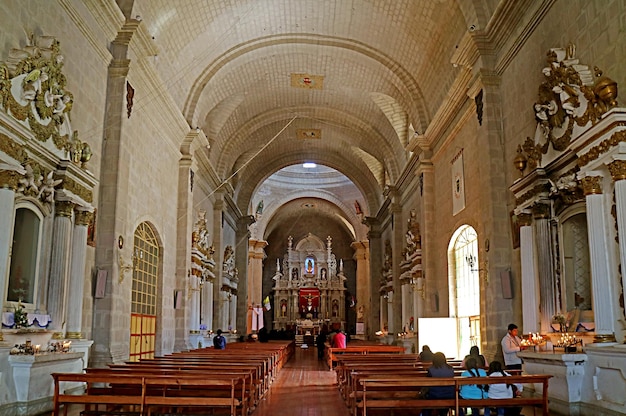 Interno della Basilica Cattedrale di San Carlo Borromeo o Cattedrale di Puno a Puno Perù
