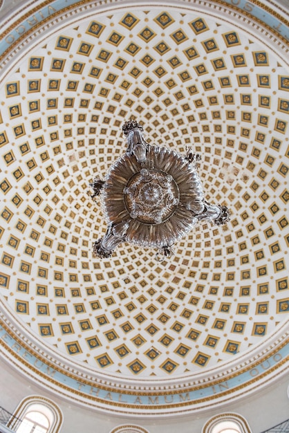 Interno della cupola della rotonda Mosta Malta