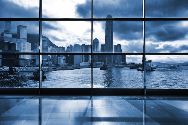 Interno di un edificio moderno a Hong Kong