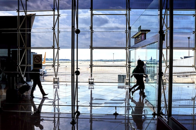 Interno di un moderno aeroporto. Spagna