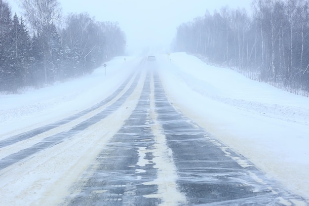 inverno autostrada nevicata sfondo nebbia scarsa visibilità