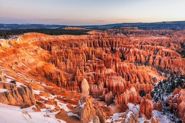 Inverno nel Parco Nazionale di Bryce Canyon, Utah, USA