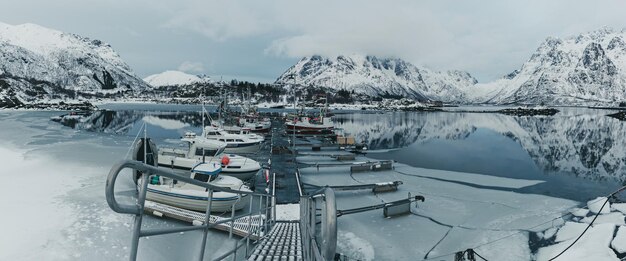 Inverno Norvegia lago