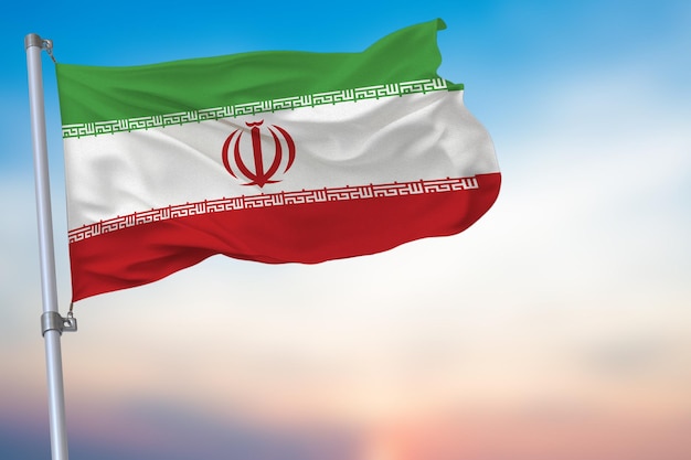 Iran sventolando la bandiera sul cielo blu con l'emblema ufficiale del simbolo nazionale