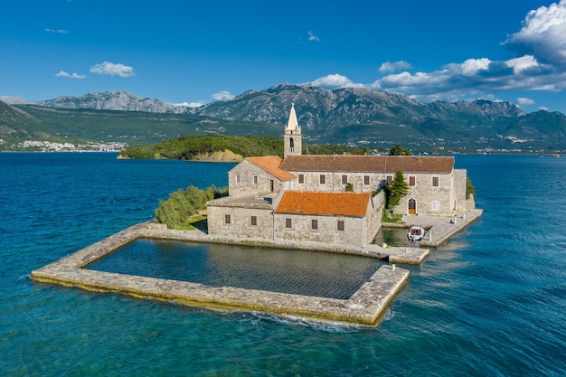 Isola Gospa di Milosrda Montenegro