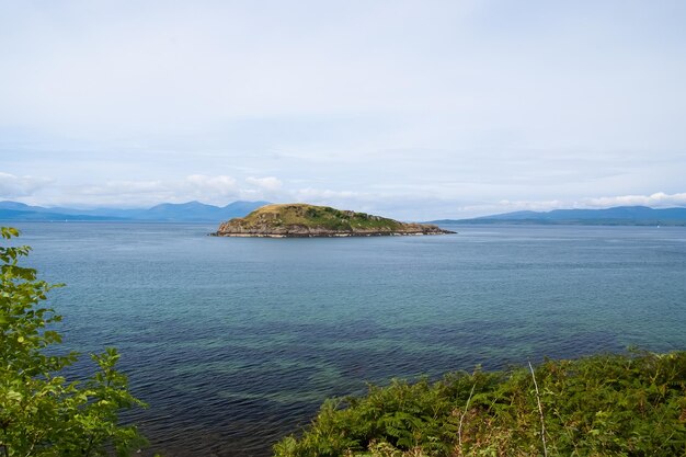 Isola in mare a Oban, Regno Unito.