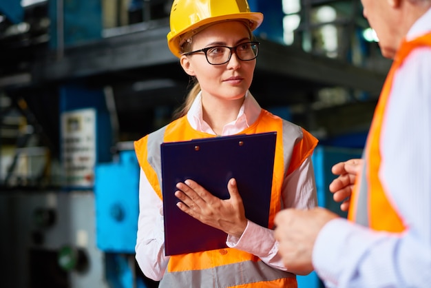 Ispezione di sicurezza presso l'officina