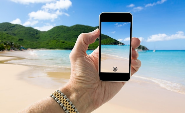 Istantanea della spiaggia di Anse Marcel a St Martin