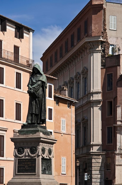 ITALIA Lazio Roma Statua di Giordano Bruno in piazza Campo dei Fiori