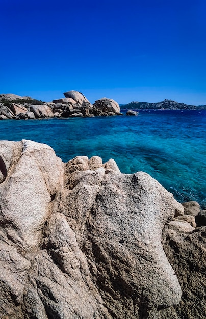 Italia, Sardegna, Isola di Santo Stefano (Maddalena), rocce erose - SCANSIONE SU PELLICOLA