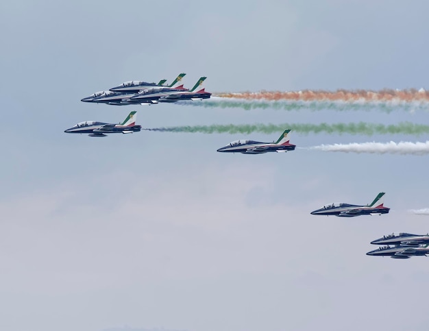 Italia, Sicilia; 25 settembre 2016, airshow con jet acrobatici (Frecce Tricolori) - EDITORIALE