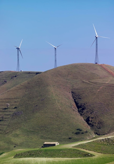 ITALIA Sicilia Campagna di Francofonte Turbine eoliche