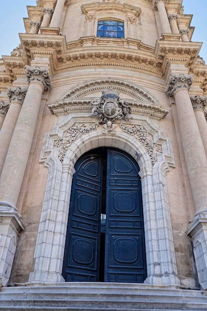 Italia, Sicilia, Ragusa Ibla, vista della facciata barocca della Cattedrale di San Giorgio