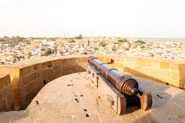 Jaisalmer India Antico cannone a Jaisalmer Fort