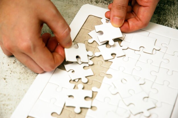 Jigsaw puzzle