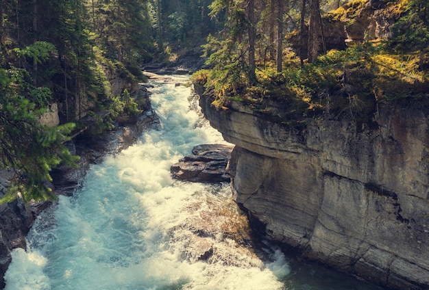 Johnston Canyon a Banff NP, Canada