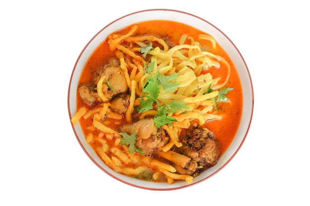 Khao soi Tradizionale del nord della Thailandia Curry con noodle con pollo