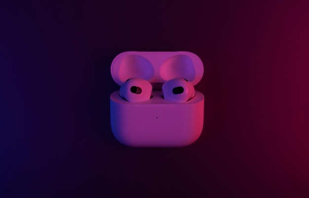 Kiev, Ucraina 2021-11-21. Nuovi Apple AirPods 3 su sfondo color neon