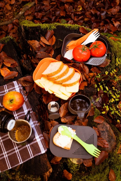 Kit da campeggio per spuntini e bere tè o caffè